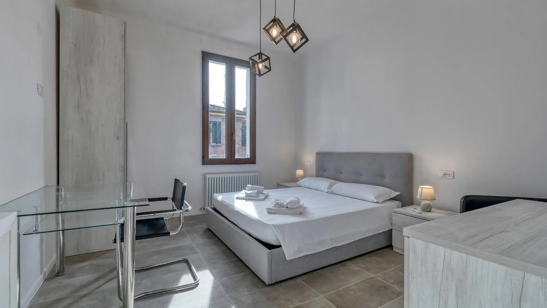 Blueshouse Carracci Bed & Breakfast Bologna