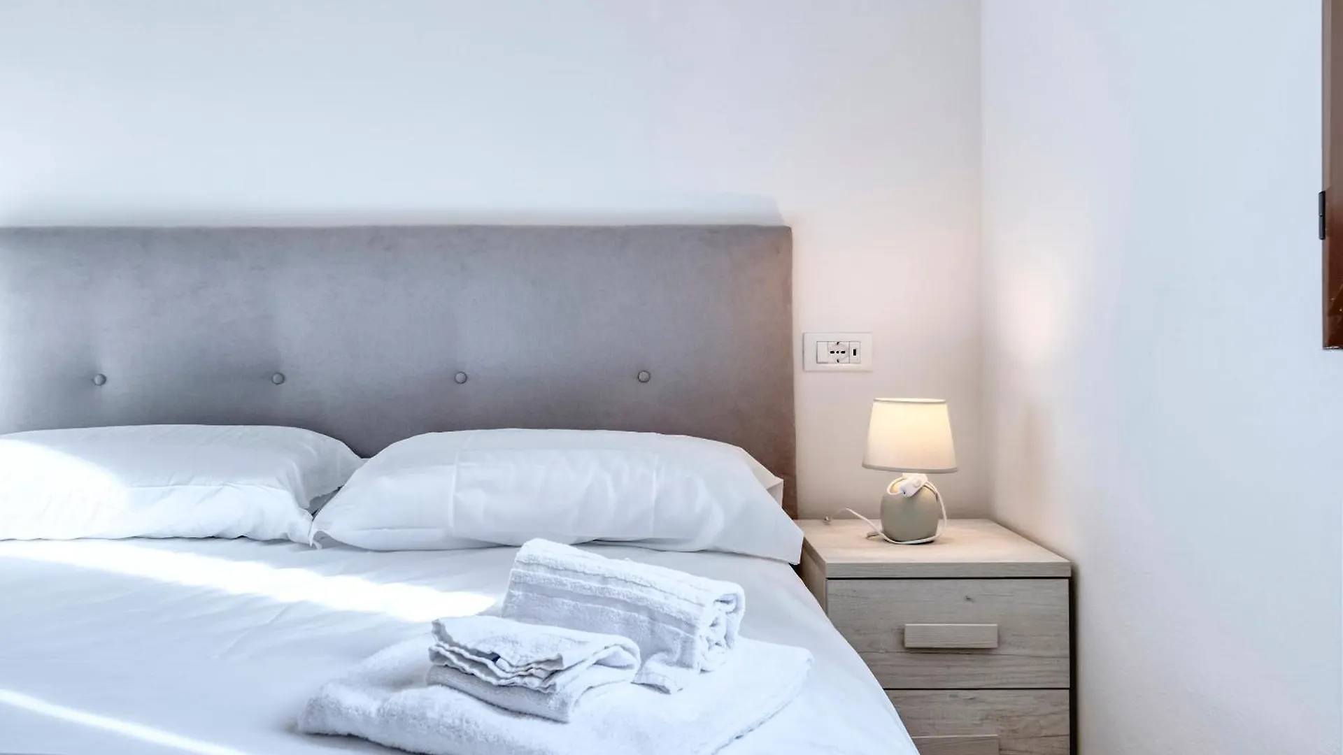 Blueshouse Carracci Bed & Breakfast Bologna