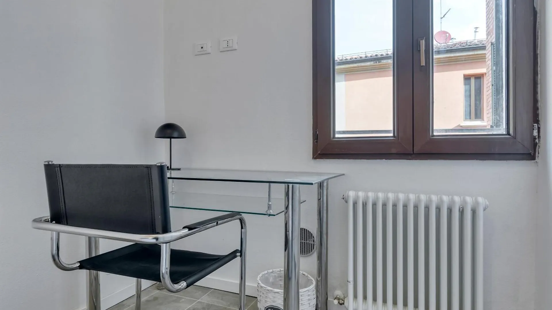 Blueshouse Carracci Bed & Breakfast Bologna