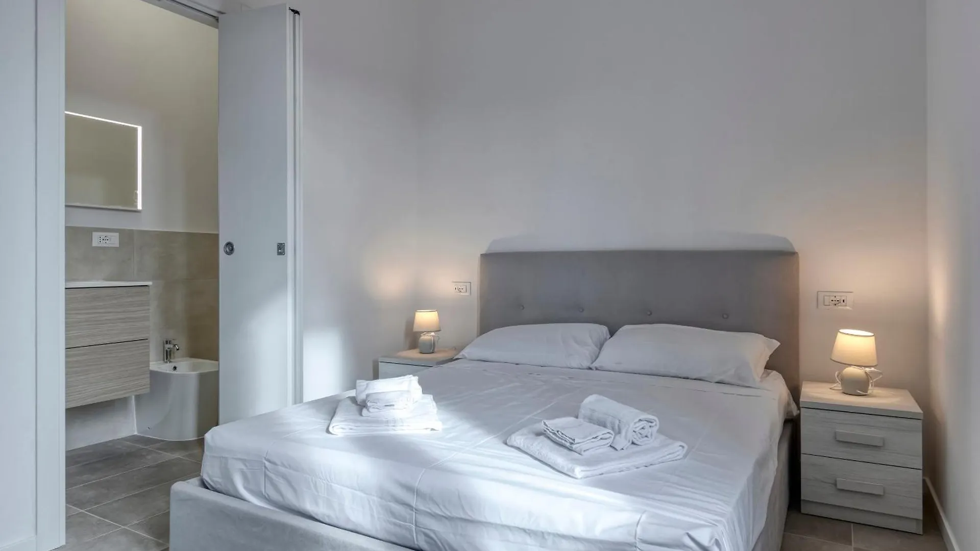 Blueshouse Carracci Bed & Breakfast Bologna